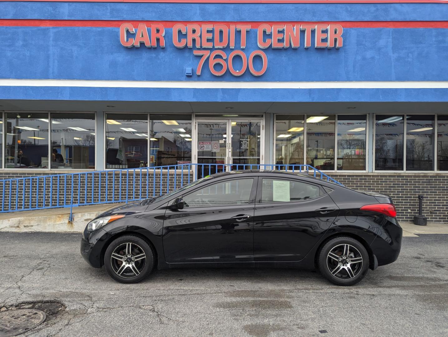 2013 BLACK Hyundai Elantra Limited (5NPDH4AE4DH) with an 1.8L L4 DOHC 16V engine, 6-Speed Automatic transmission, located at 7600 S Western Ave., Chicago, IL, 60620, (773) 918-3980, 0.000000, 0.000000 - Photo#0